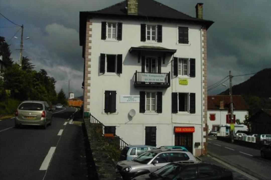 Gite Compostella Saint-Jean-Pied-de-Port Eksteriør billede